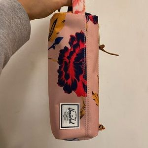 Herschel Pink Settlement Bag